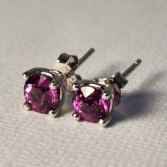 NIB VTG 925 Rhodolite Garnet 1.21cts Stud Earrings - Picture 1 of 11